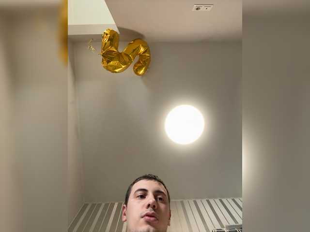 Dream022 live cam on BongaCams