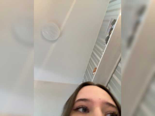 go to chat with Dream022