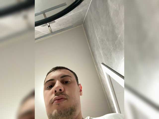 Dream022 live cam on BongaCams