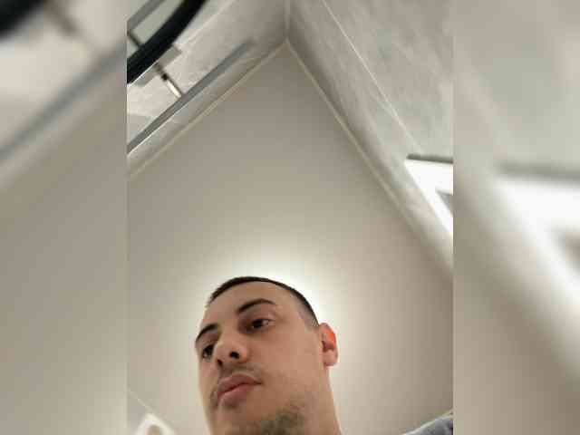 Dream022 webcam