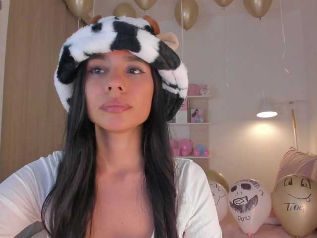 TinyRouse live cam on BongaCams