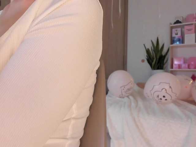 TinyRouse live cam on BongaCams