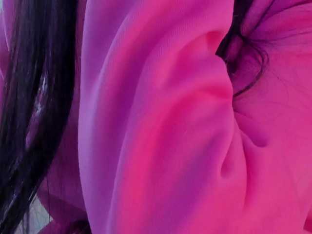 TinyRouse's BongaCams show and profile