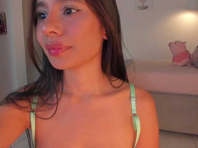 TinyRouse live cam on BongaCams