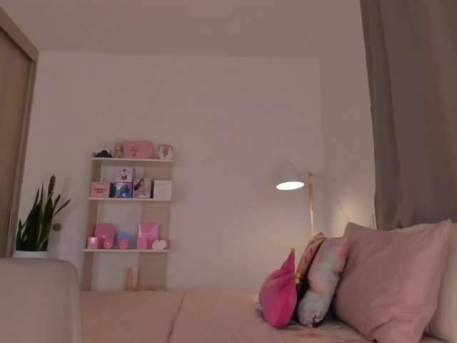 TinyRouse live cam on BongaCams