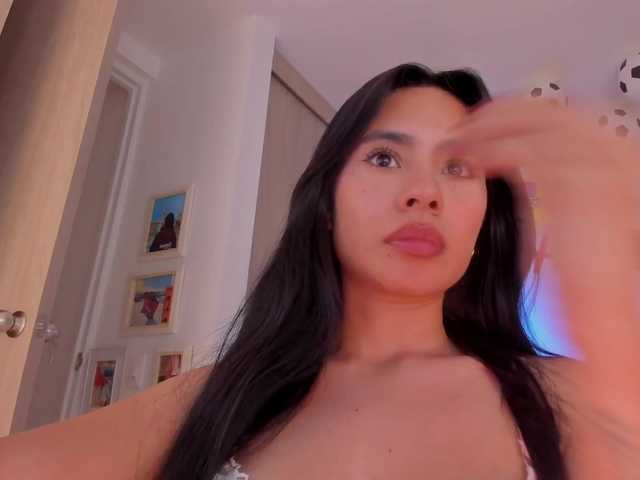 TinyRouse live cam on BongaCams