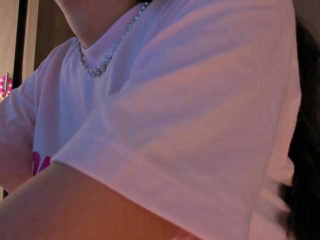TinyRouse live cam on BongaCams