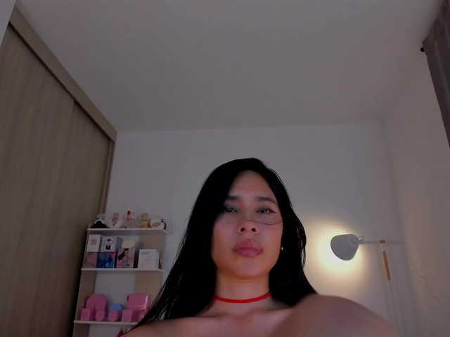 TinyRouse live cam on BongaCams