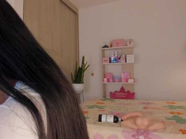 TinyRouse live cam on BongaCams