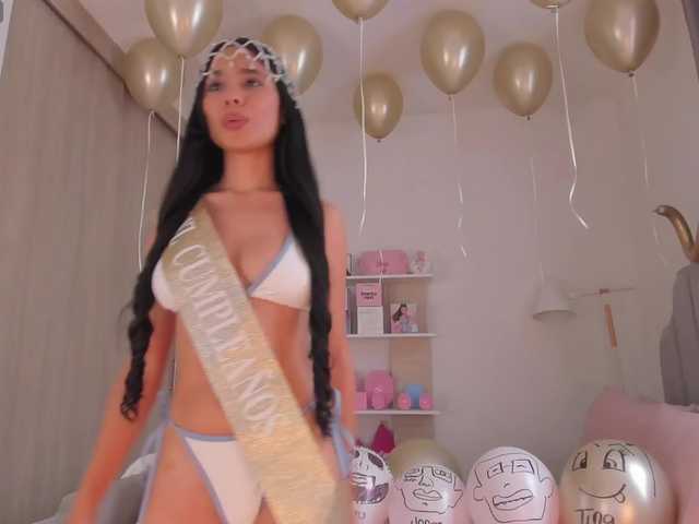 TinyRouse live cam on BongaCams