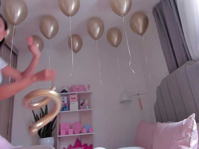 TinyRouse live cam on BongaCams
