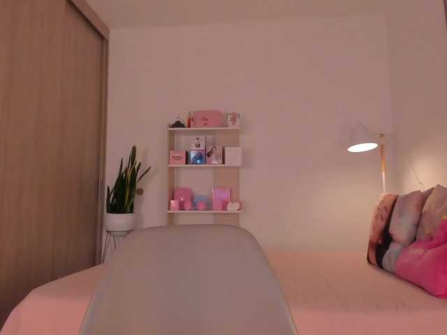 TinyRouse live cam on BongaCams