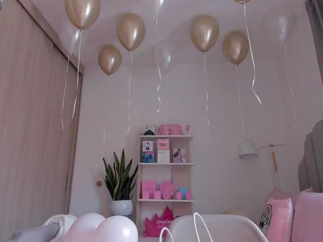 TinyRouse live cam on BongaCams