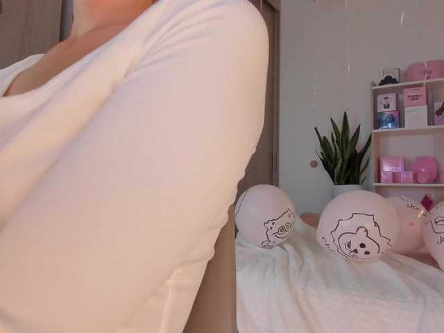TinyRouse live cam on BongaCams
