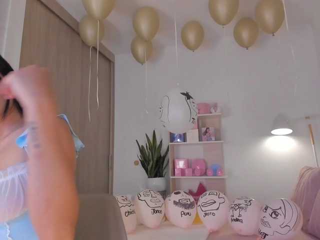 TinyRouse live cam on BongaCams