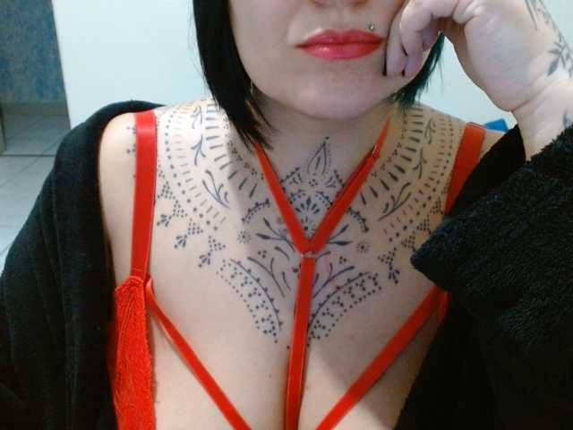 Lilithfire live webcam show