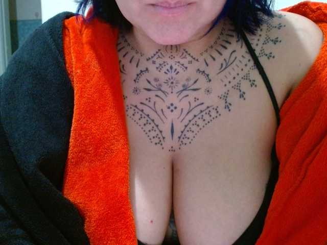 Lilithfire live cam on BongaCams