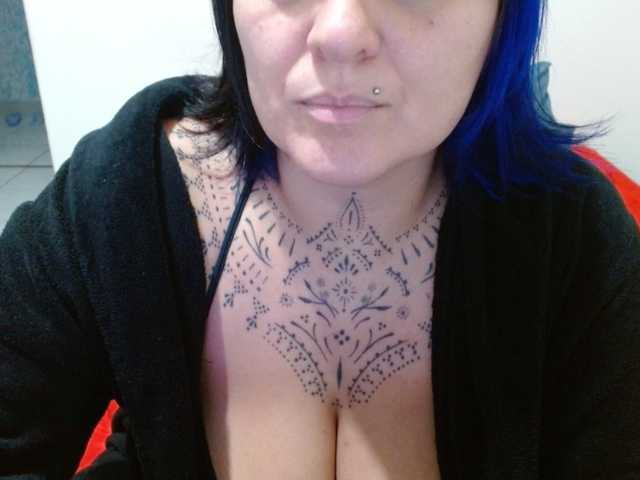 Lilithfire live cam on BongaCams
