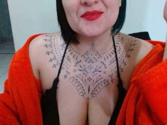 Lilithfire live cam on BongaCams