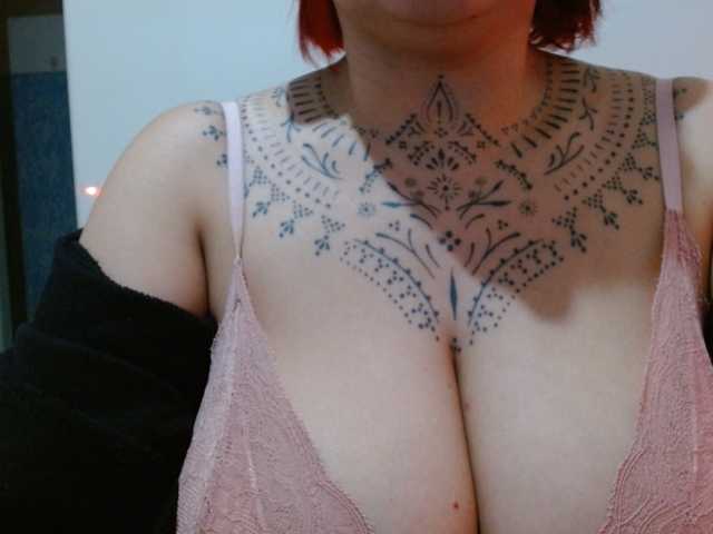 Lilithfire live cam on BongaCams