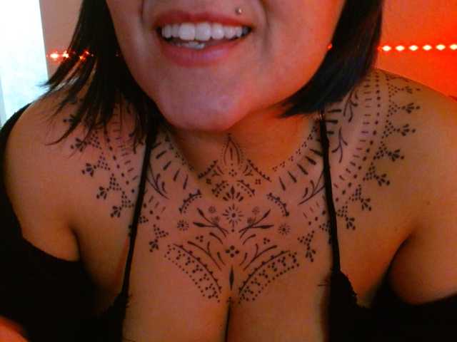 Lilithfire live cam on BongaCams