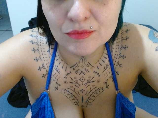 Lilithfire live cam on BongaCams