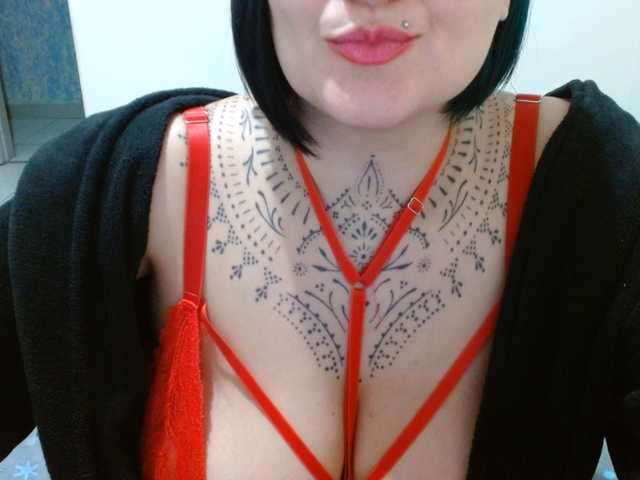 Lilithfire live cam on BongaCams
