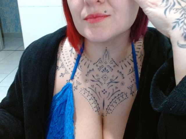 Lilithfire live cam on BongaCams