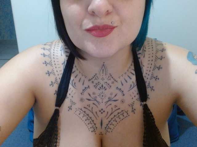 Lilithfire live cam on BongaCams