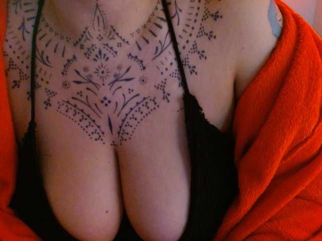 Lilithfire live cam on BongaCams