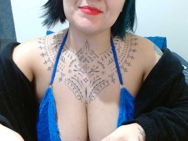Lilithfire live cam on BongaCams
