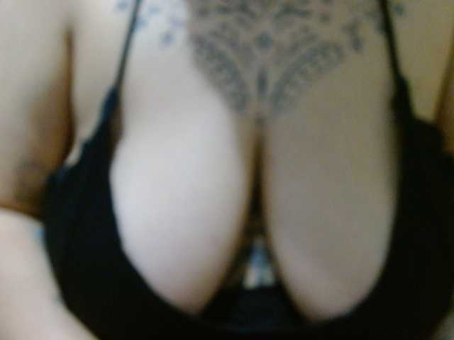 Lilithfire live webcam show