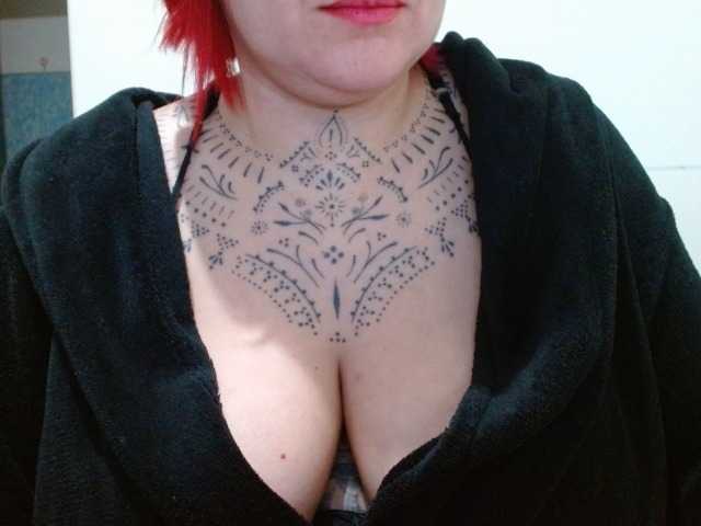 Lilithfire live cam on BongaCams