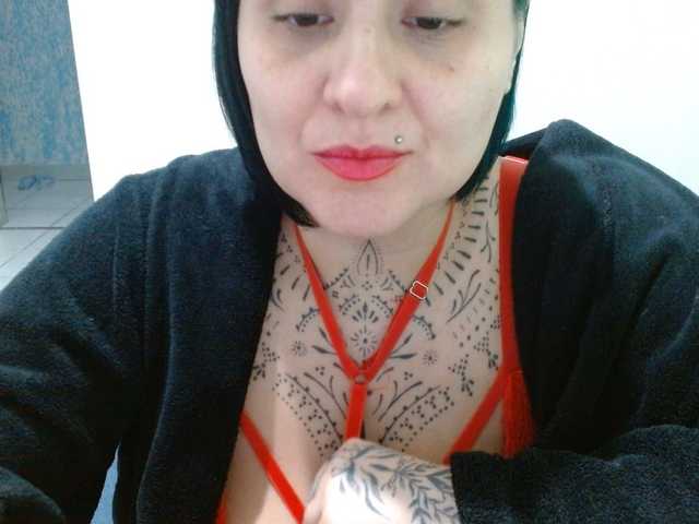 Lilithfire live webcam show