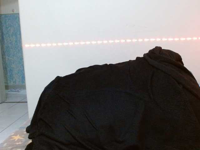 Lilithfire live cam preview