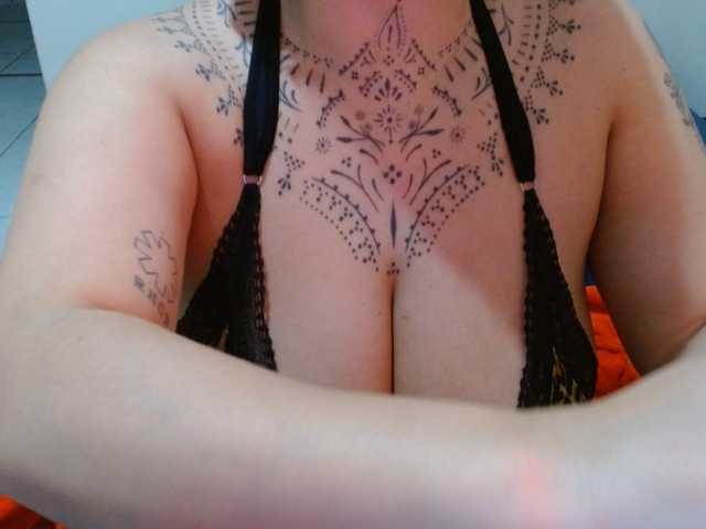 Lilithfire live cam on BongaCams