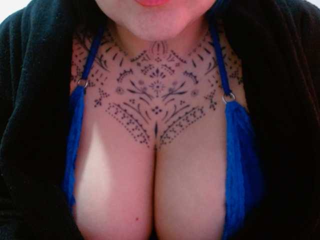 Lilithfire live cam on BongaCams