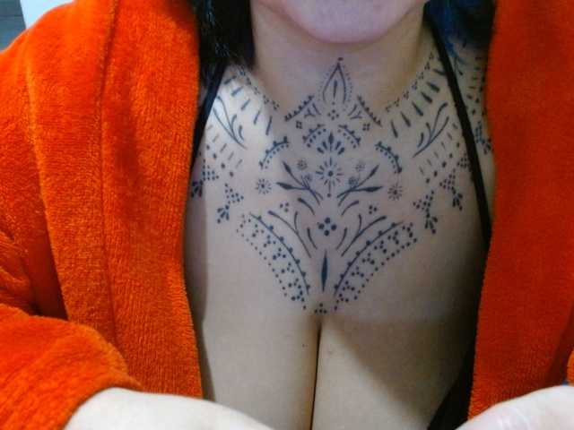 Lilithfire live cam on BongaCams