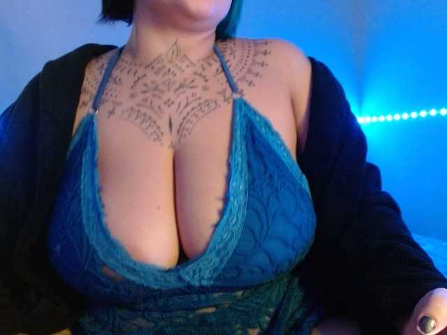 Lilithfire live cam on BongaCams