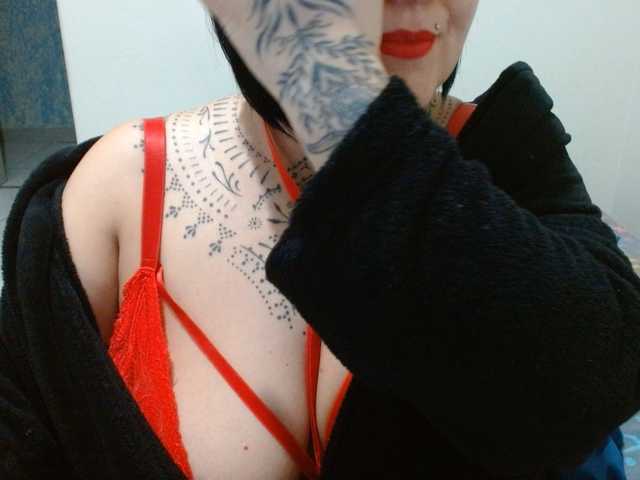 Lilithfire live webcam show