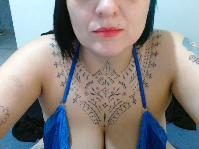 Lilithfire live cam on BongaCams