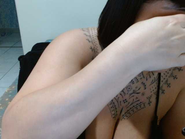 Lilithfire live webcam show