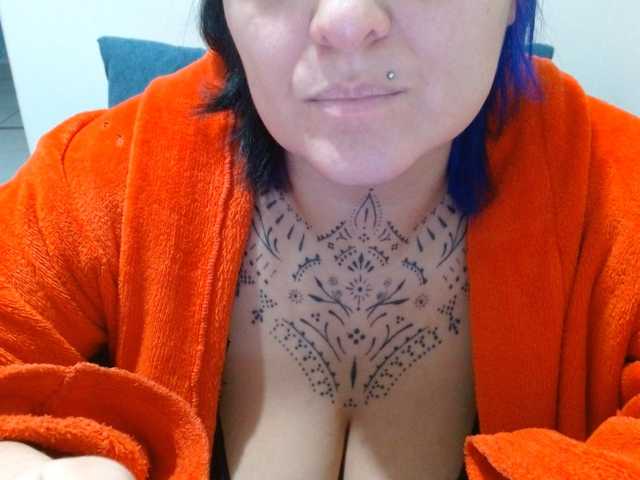 Lilithfire live cam on BongaCams