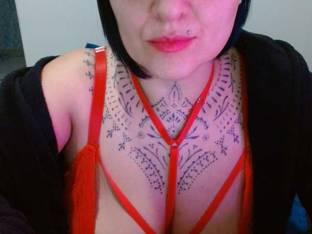 Lilithfire live webcam show