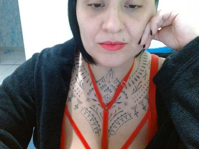 Lilithfire live webcam show