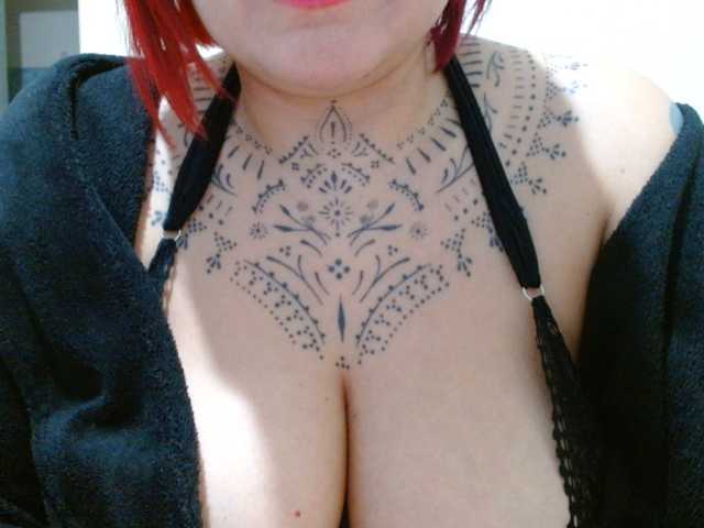 Lilithfire live cam on BongaCams
