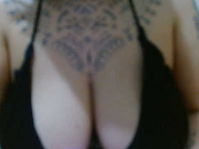 Lilithfire live cam on BongaCams