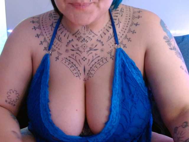 Lilithfire live cam on BongaCams