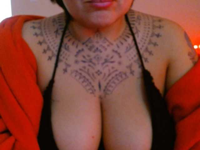 Lilithfire live cam on BongaCams