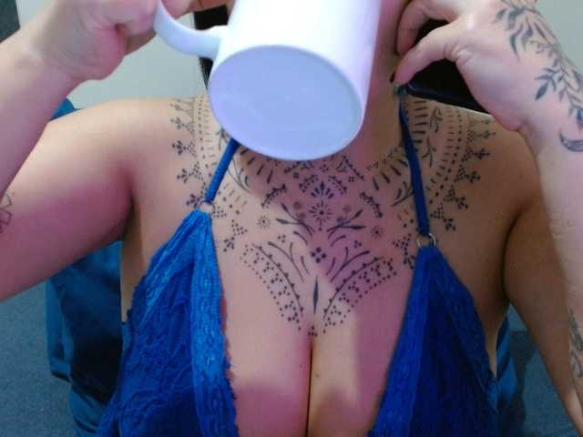 Lilithfire live cam on BongaCams